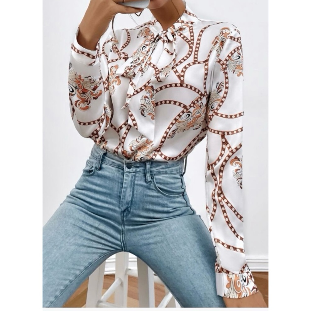 Shein mock neck blouse size small NWOT #125